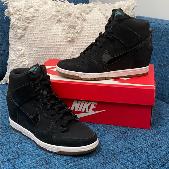 nike dunk sky hi black gum